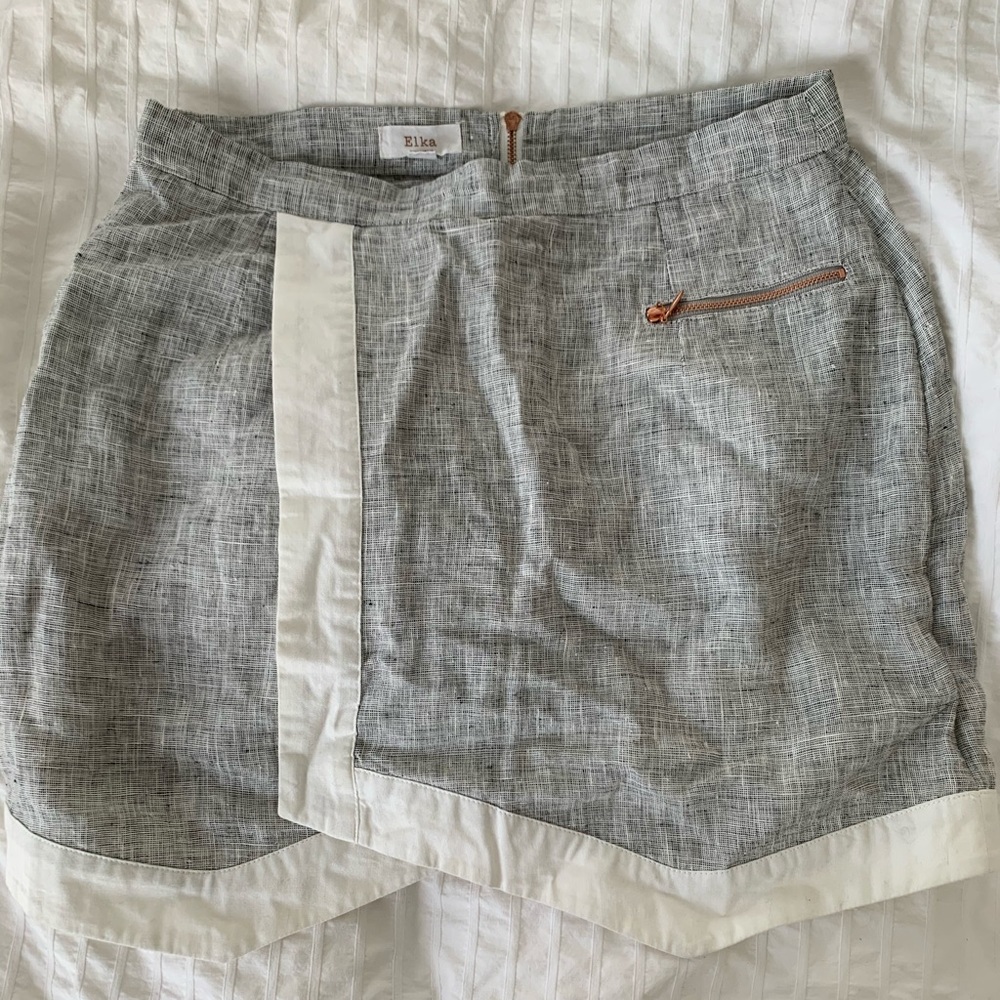 Adorable mini linen skirt Australian designer